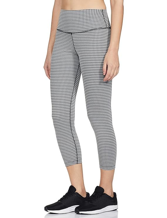Image of Nike Women's High Rise 3 /4 Length Regular Fit Tights