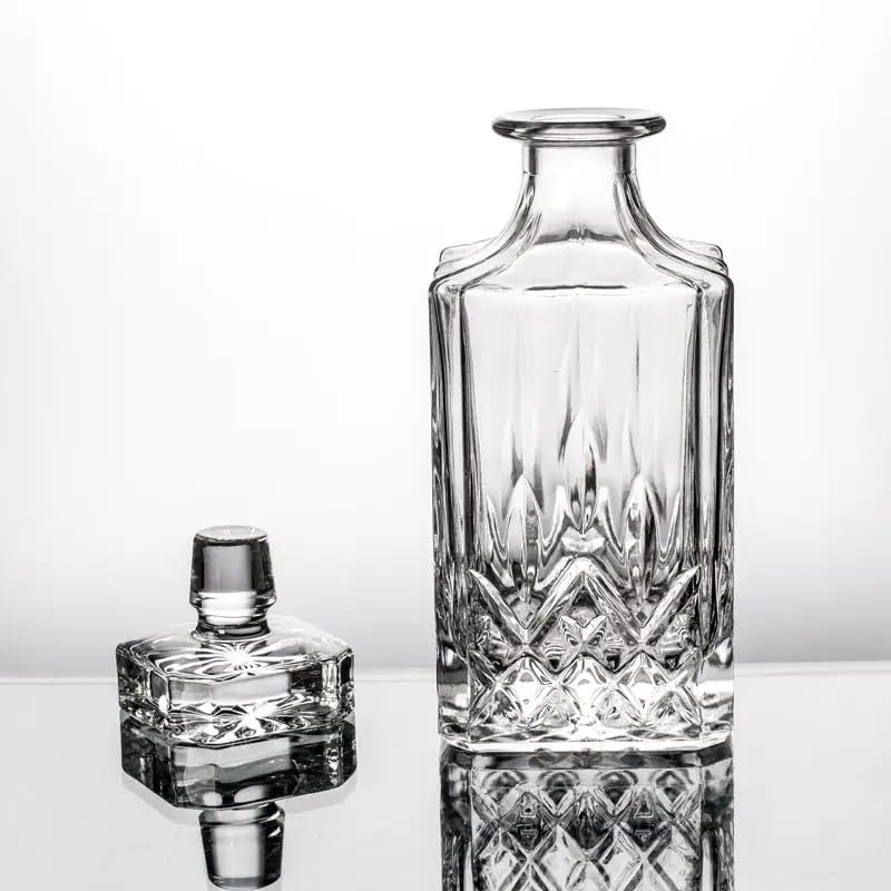 Image of Vilon Whiskey Decanter with Glass Stopper, Crystal Glass Liquor Decanter for Alcohol, Wine, Scotch, Brandy, Vodka or Bourbon decanters | 750 ML | Clear (JZ Decanter)