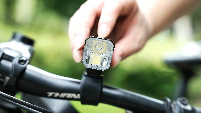 schwinn bicycle headlight 300 Lumen USB Rechargeable Bike Light Set, LED, and Taillight with Steady, Flash and Burst Modes, Wide-Angle Visibility, Tool-Free Install, USB-C Charging, for City and Road Riding Enjoy the freedom of riding with Schwinn. Pc Schwinn Usb 300 Lumen