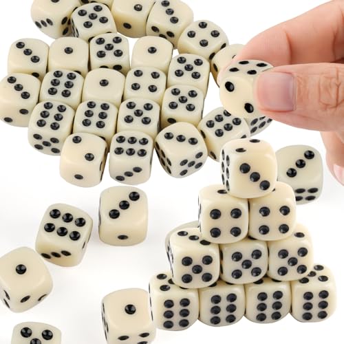 50 Stück Spielwürfel 14 mm Beige Acryl Würfel mit Runden Ecken Robuste D6 Würfel für Würfelspiele Tischspiele Partys Feiern und gesellige Abende Mathestunden