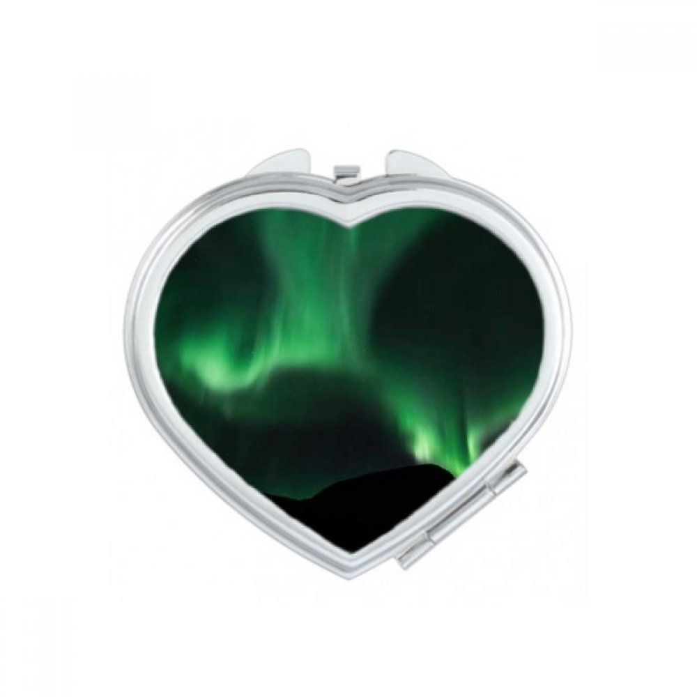 Miroir compact cœur portable pour retouche rapide sans encombrer votre sac