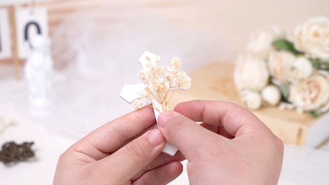 Set de 16 Imán Cruz de Madera para Bautizo y Primera Comunión miniatura 7