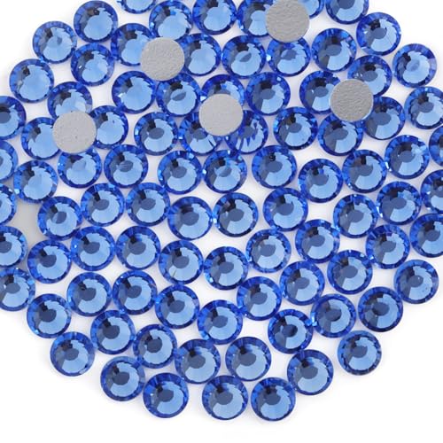 Beadsland Flat Back Crystal Rhinestones Round Gems for Nail Art and Craft Glue Fix, Light Blue, 7.0-7.3mm, SS34/288pcs