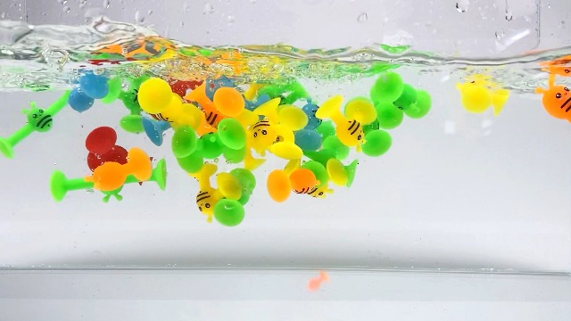 27-teiliges Saugnapf-Spielzeug Set - Badespielzeug Für Kinder Ab 3 Jahren