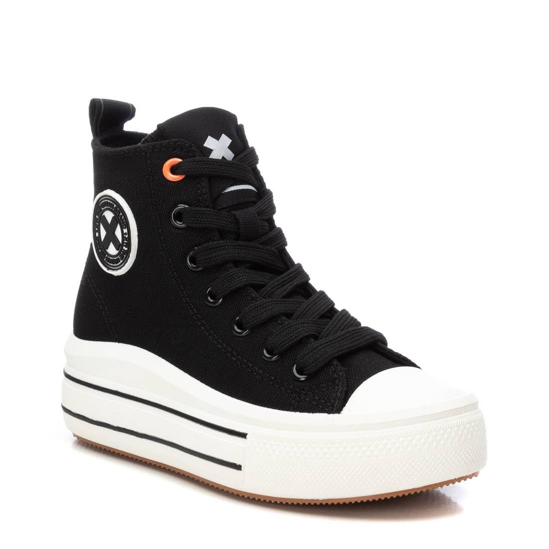 XTI - Zapatilla Niña Negro - Calzado Cómodo y Versátil - Moda casual - Modelo 15085407 (Talla 37)