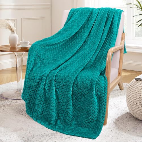 Image of Exclusivo Mezcla Fleece Throw Blanket for Couch and Bed, 50x70 Inches Soft Cozy Jacquard Flannel Blankets, Lightweight Fuzzy Plush Throws for Women, Teal