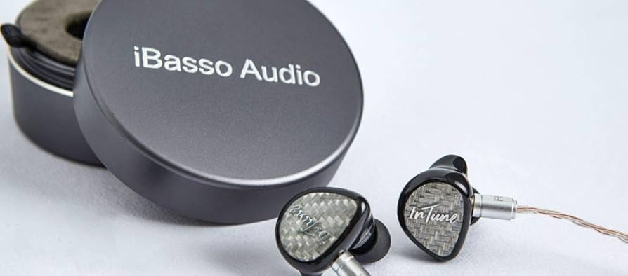 ibasso IT04 1DD3BA hybridイヤホン Amazon.com: iBasso IT04 Four Driver Hybrid in-Ear Monitor