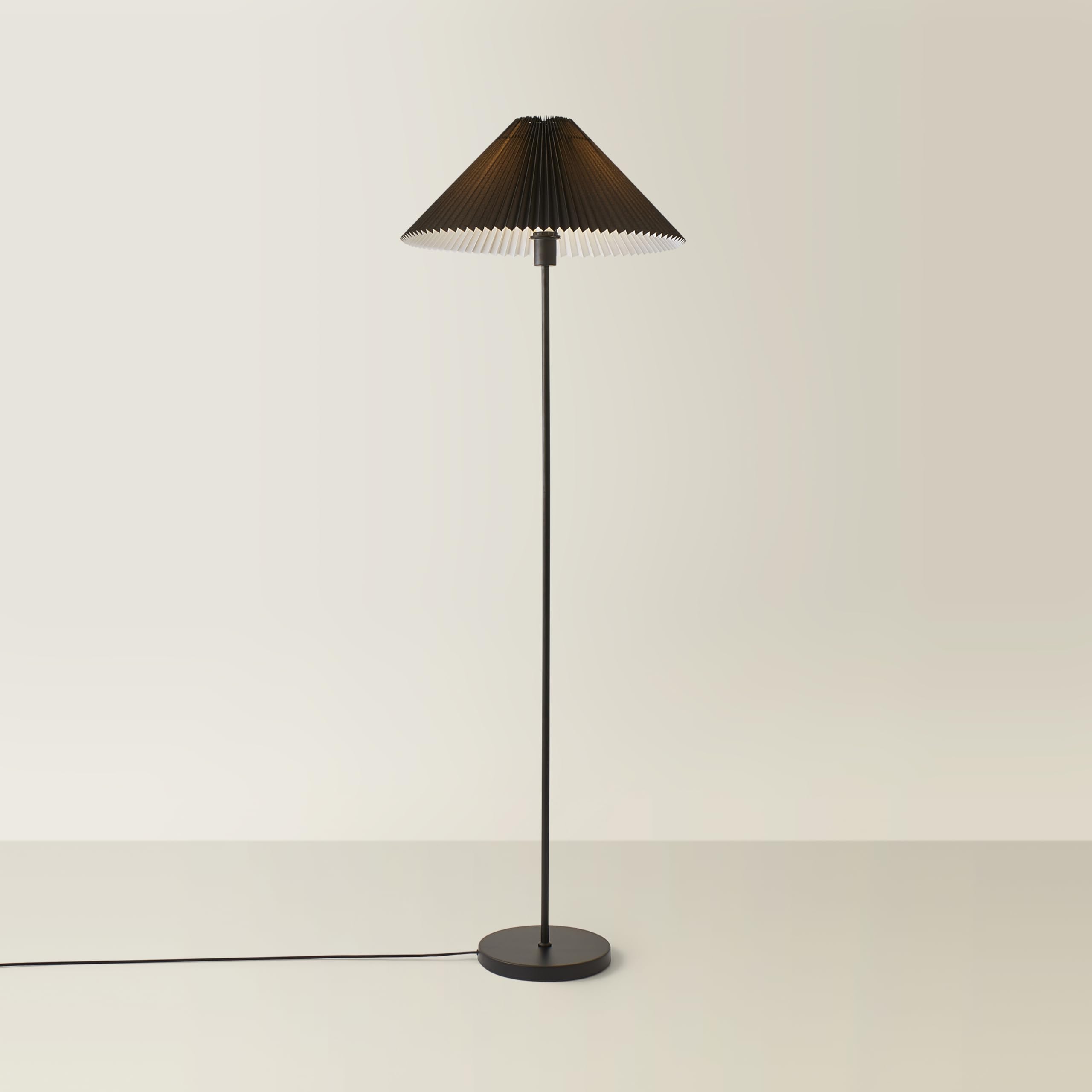 Valuelights Black | Metal Single Stem Standing Floor Lamp With Pleated Lampshade | Floor Lamps & Torchieres, Home Décor & Improvement Essential