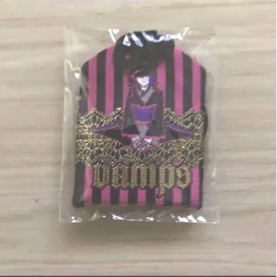 VAMPSとラルクグッズ VAMPS ツアーグッズ 28点 まとめ売り セット販売 HYDE ラルク