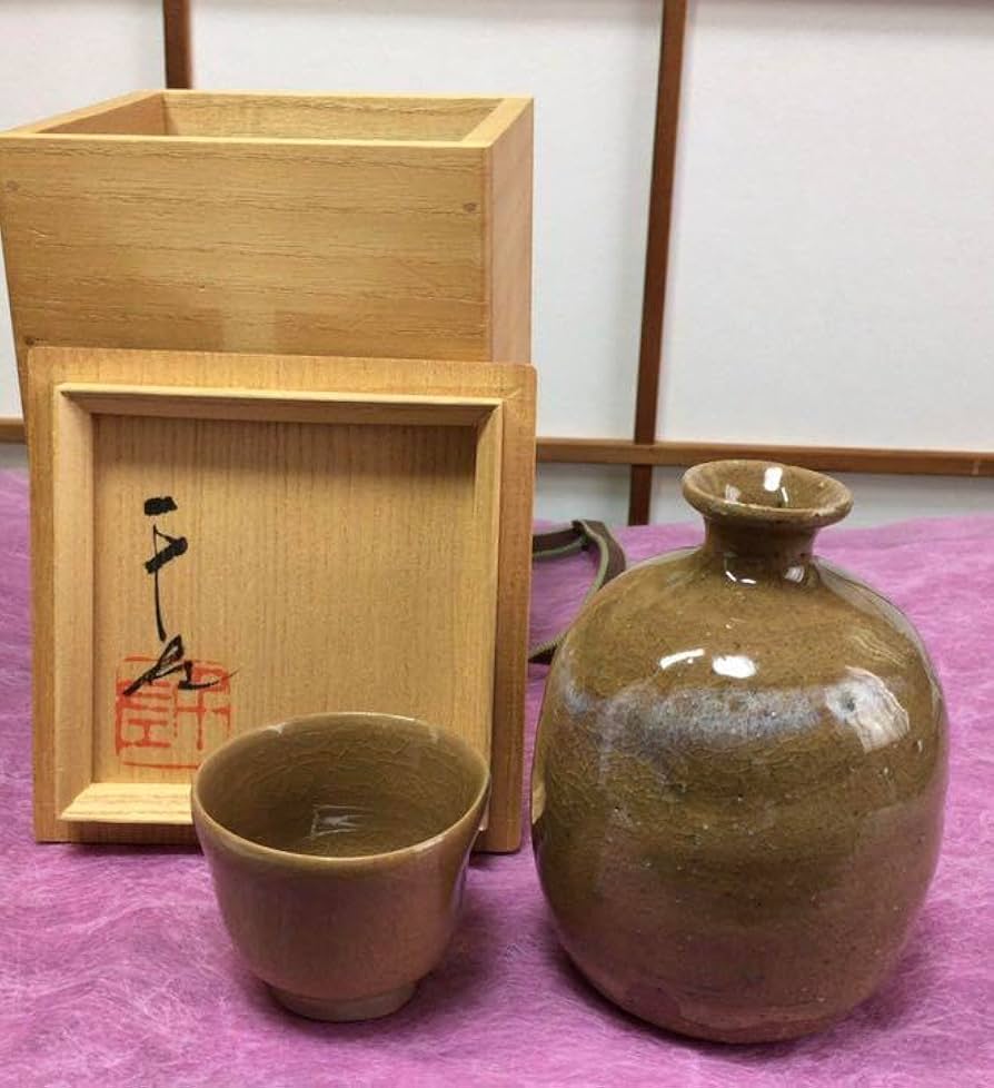 Amazon.co.jp: 虫明焼 徳利とぐい呑み 酒器 岡山県無形文化保持