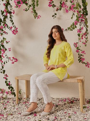 Image of Ada Hand Embroidered Lucknow Chikankari Straight Round Neck Cotton Blend Short Kurti Tunic Top for Women A911333