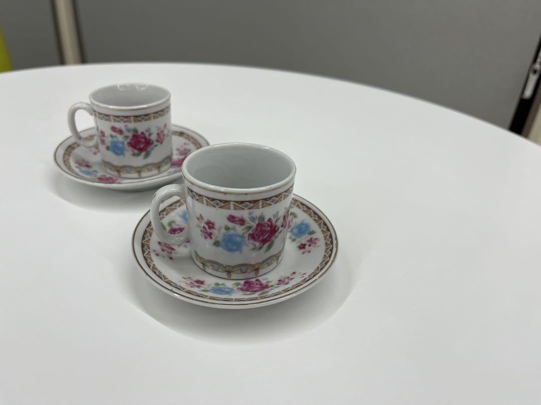 ヴィンテージデミタス磁器カップ&ソーサ2点set ヴィンテージデミタス磁器カップ&ソーサ2点set