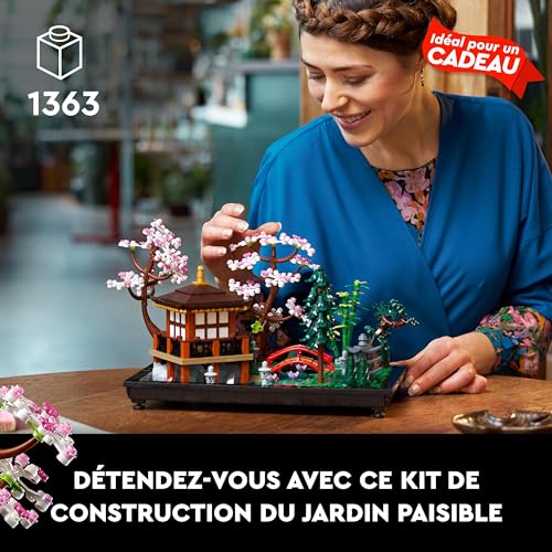 10315 Icons Il Giardino Tranquillo, Kit Giardino Botanico Zen per Adulti con Fiori di Loto & 10329 Icons Piantine, Set Collezione Botanica con Fiori Artificiali in Vaso - Lego - Immagine 2