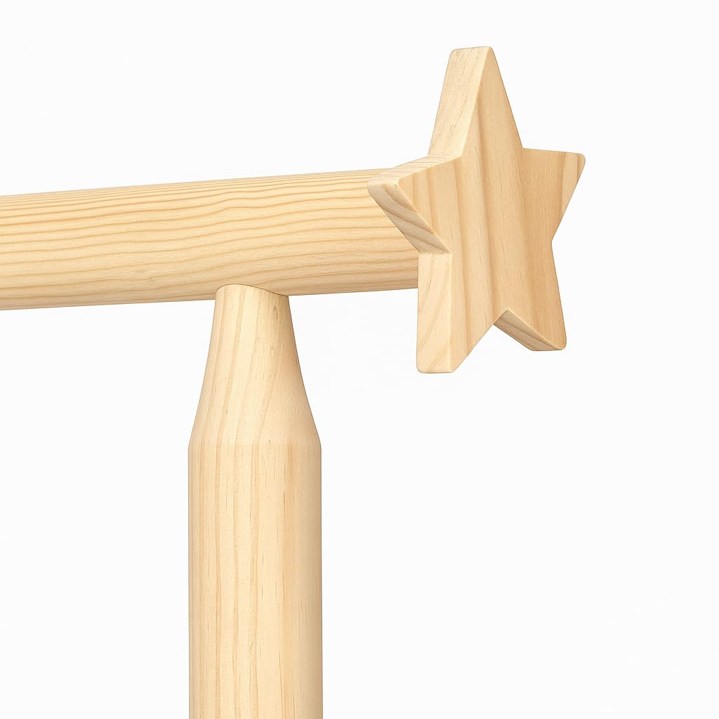 GRECA Perchero infantil para perchas de madera. En madera natural, para decorar. Medidas (ancho/fondo/alto): 62 * 26 * 100 cm. La parte de abajo (la base) mide 49,5 cm.