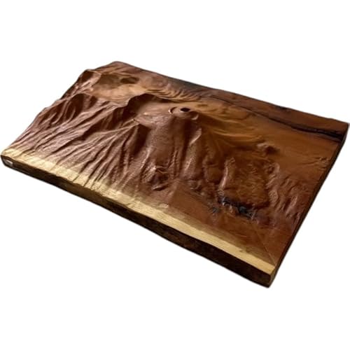 信州小諸産の木を使った浅間山の立体模型 約25cm × 20cm