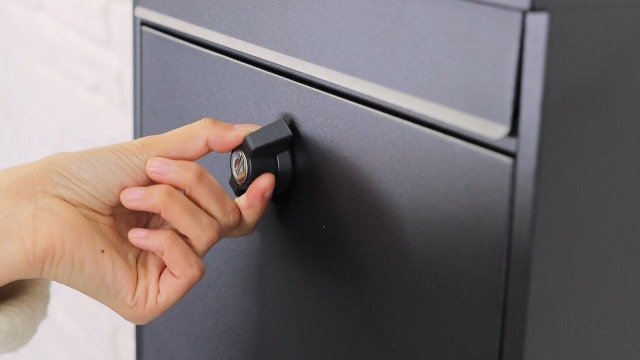 Amazon.co.jp: 八番屋 ポスト 郵便ポスト 郵便受け 大型 鍵付き 壁掛け