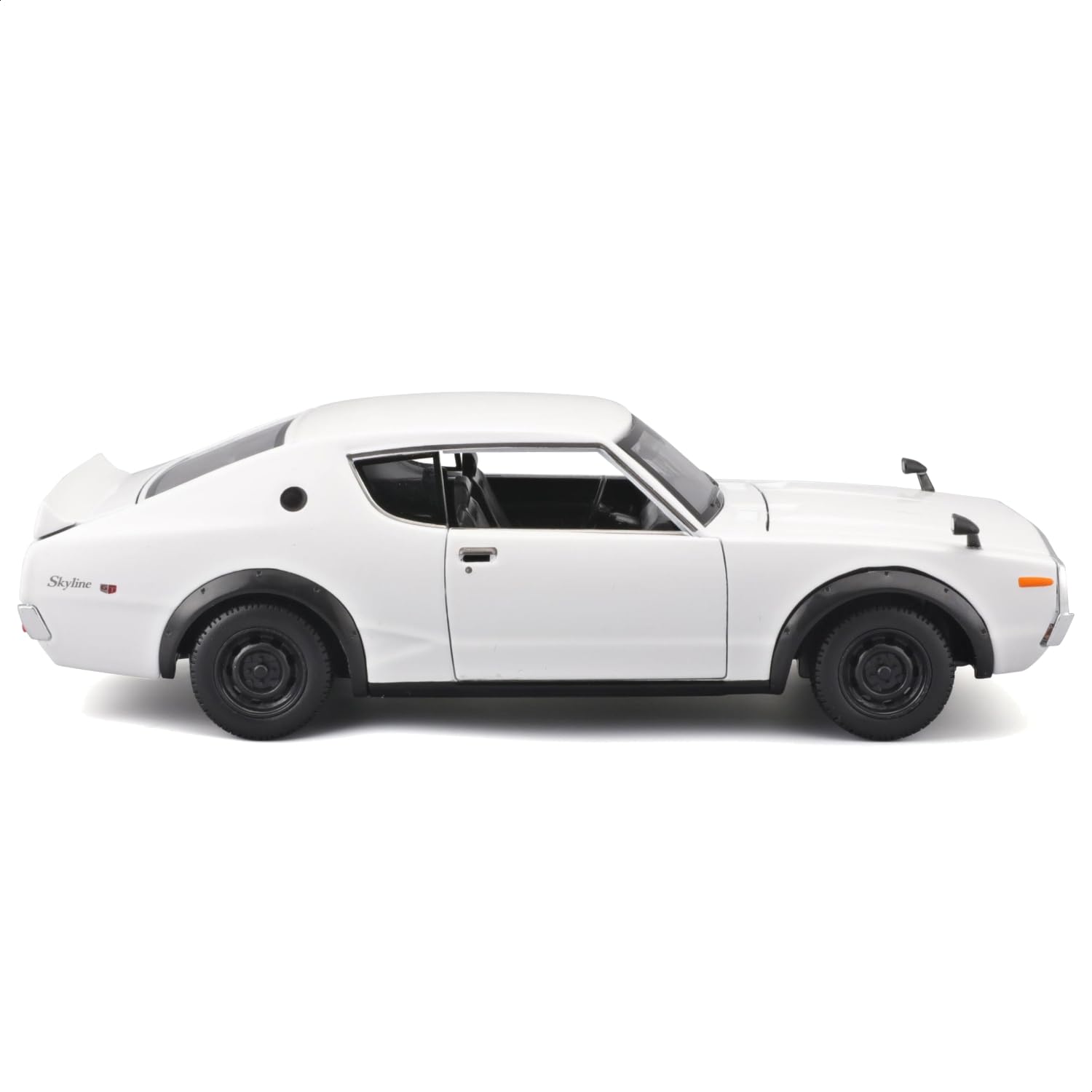Maisto MAY/31528 1/24 1973 Nissan Skyline 2000GT-R KPGC110