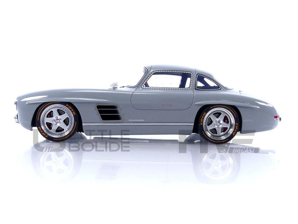 1/18 GTスピリット　　　S-クラブ　メルセデスガルウイング Amazon.com: GT Spirit 1/18 - Mercedes-Benz S-Klub Gullwing - 2021