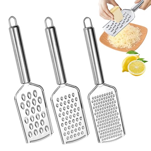 3 PCS Kleine Reibe Edelstahl Mini Reibe Klein 3 Verschiedene Lochgrößen Käsereibe Mit Haken Handreibe Zur Einfachen Aufbewahrung Parmesanreibe Für Kartoffeln Zucchini Karotten Äpfel Kohl Und Weichkäse 3 PCS Kleine Reibe Edelstahl Mini Reibe Klein 3 Verschiedene Lochgrößen Käsereibe Mit Haken Handreibe Zur Einfachen Aufbewahrung Parmesanreibe Für Kartoffeln Zucchini Karotten Äpfel Kohl Und Weichkäse