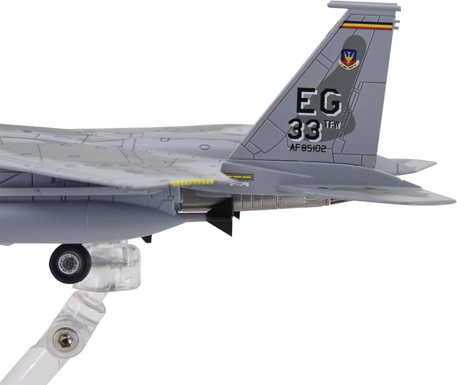 Amazon | TANG DYNASTY(TM) 1/100 F-15 戦闘機 攻撃機 合金製