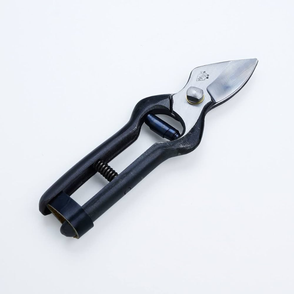 Amazon | 鍛冶職人 手造り 剪定鋏 宗寛 津軽型 | 園芸用はさみ