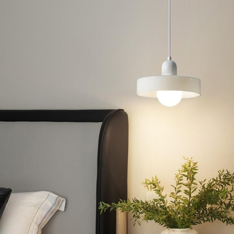 Lampadari, Personalità creativa con cupola in metallo