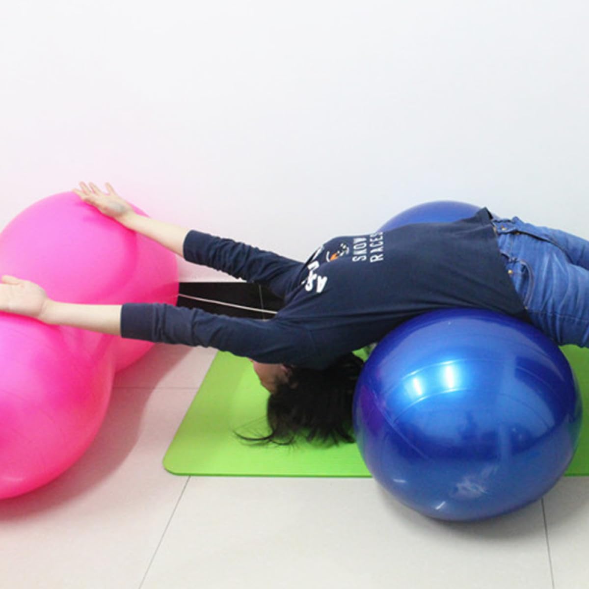 Anti Burst Yoga Ball Erdnussform Extra Pilates Gymnastikball für Balance Krafttraining Zuhause Fitnessstudio