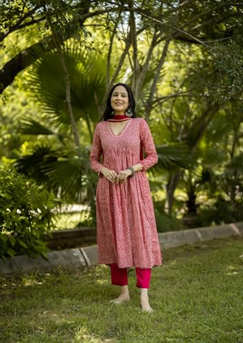 Image of GoSriKi Women's Rayon Blend Printed Kurta with Pant & Dupatta