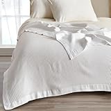 Great Bay Home 100% Cotton Blanket for King Size Bed | Lightweight and Breathable Waffle Weave Blankets for Summer & Spring | Versatile, Layering White Bed Blanket, White, 102x90 inches