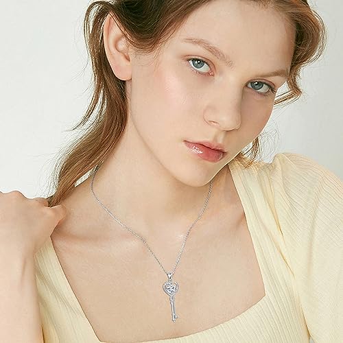 WTIYM Moissanite Diamond Lock Key Pendant Necklace for Women 14K White Gold Plated 925 Sterling Silver Heart Key Necklace Birthday Christmas Gifts for Her Wife Girlfriend, 18+2 Inch3