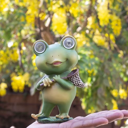 Playful Solar-Powered Resin Adorable Frog Statue – Perfect Garden and Indoor Decor with Auto Light-Up Eyes (Catch It All) — photo — 5 of 9
