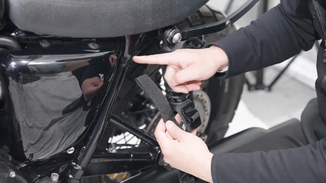Amazon | フルヒトロス レガシー カフェレーサーバッグ タンクバック