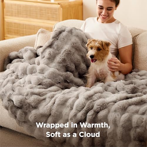 Bedsure GentleSoft Fluffy Faux Fur Throw Blanket, Fuzzy Soft Bubble Blanket for Couch, Faux Fur Decor for Home Bedroom Living Room, Thick Furry Cozy Gifts for Women, Tie-dye Brown, 50x60 Inch