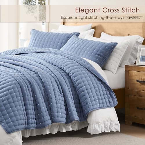 Image of WDCOZY Cloud Soft Quilt Set, Twin Size, Blue, 2 Pieces 68x90 inches