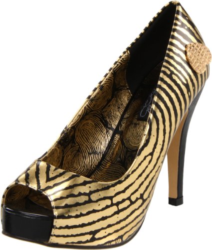 Iron Fist Women's Hands Off Platform Pump