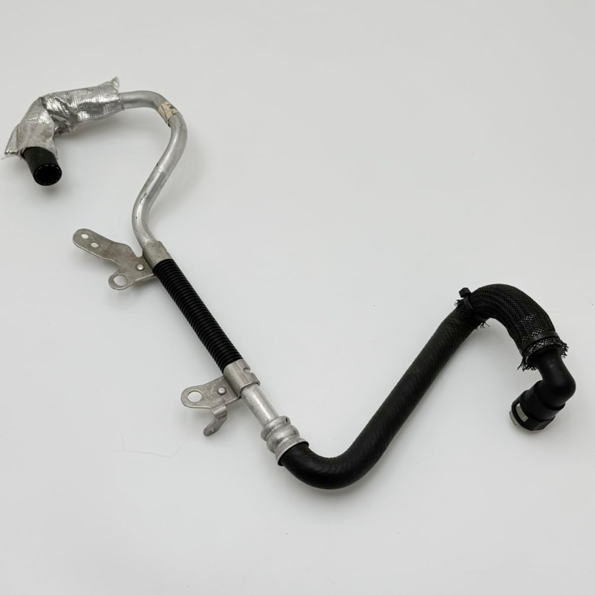 Heater Outlet Hose Compatible with 2007-2008 Hummer H3 5 Cyl 3.7L SUV OEM Part Number: 25788703