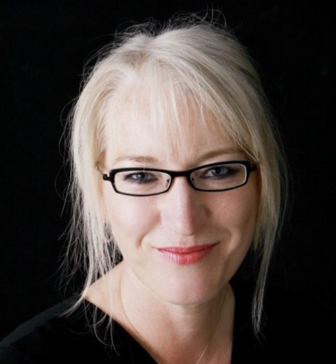 Jayne Lyons