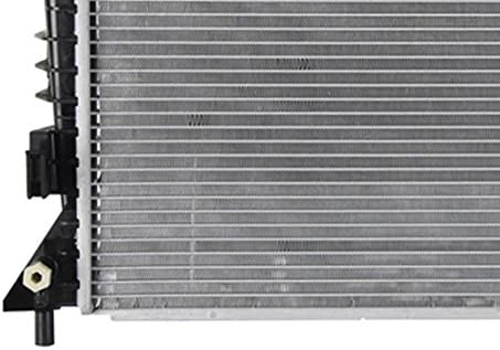 Automotive Cooling Radiator For Lincoln Town Car Ford Crown Victoria 2852