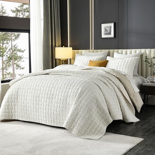 Image of Grassix Velvet Quilt Set Queen Size, Luxury Geometric Design, Cream White | Lightweight Velvet Comforter with 2 Pillow Shams, Soft Bedspread Coverlet, Quilted Bedding Set for All Seasons, 90 inchx96 inch