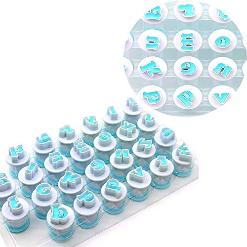 Stampo a forma di lettere e numeri per fondente