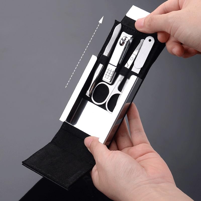 Kit manucure portable pour soigner ses ongles discrètement au bureau - 5
