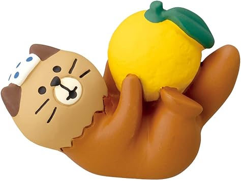 Decole Corporation ZCB-86255 Cat Otter, Yuzu Miniature Goods, Concombre Bath de Mari, Yuzu Biyori, Approx. 2.0 x 1.0 x 1.5 inches 50 x 26 x 38 mm