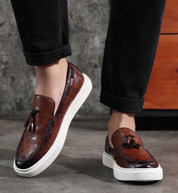 Men's Plaid Pattern Leather Slip On Tassel Loafers Fashion Round Toe Low Top Non-Slip Business Casual Shoes4