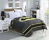 JPI DC Comics Batman Emblem Reversible Twin Quilt Bedspread (Batman Emblem Bedspread Twin 68'' X 86'')