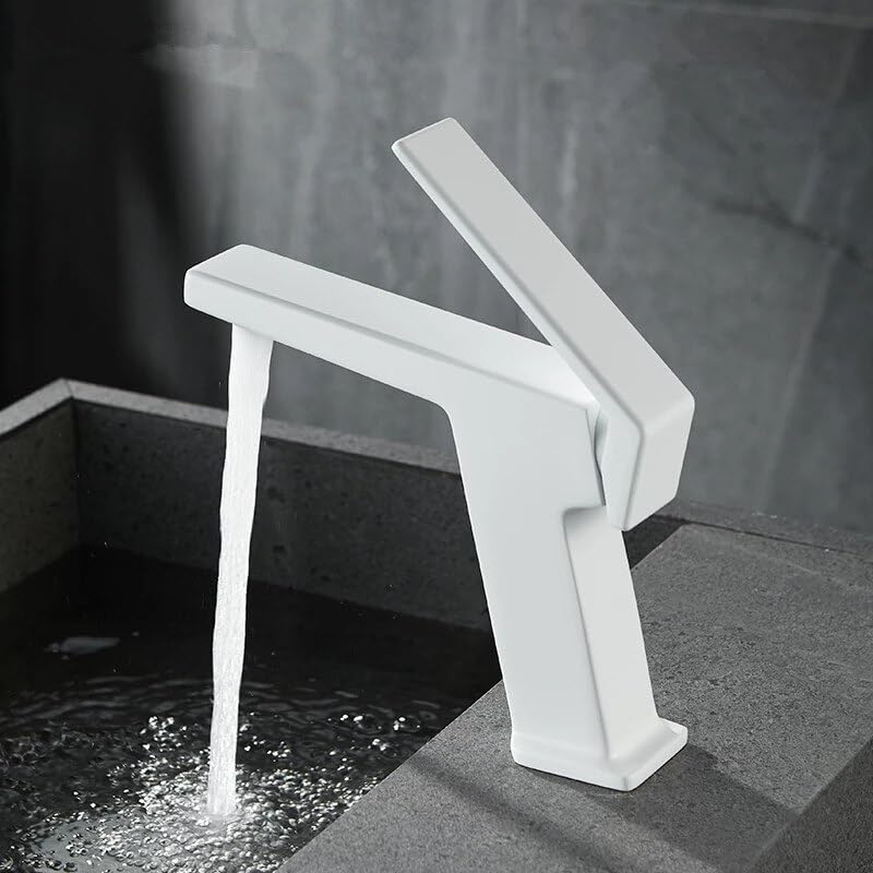 Grifo de lavabo alto para solucionar salpicaduras en baños de diseño 5
