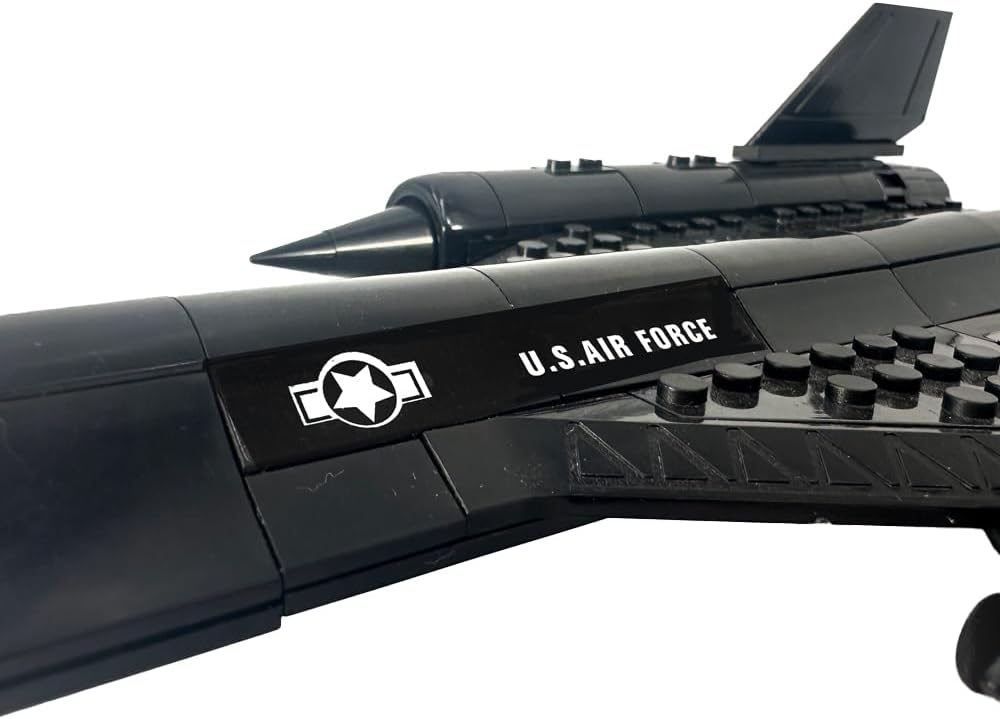 General Jim's SR-71 Blackbird Building Set – 183-Piece Military Model for Aviation Enthusiasts, 17.2" Display, Compatible with Major Brands, Authentic Decals, Perfect for Teen & Adult Collectors