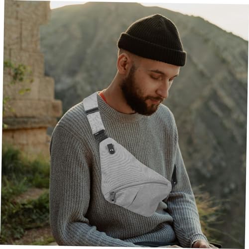 Bandolera hombre ligera ideal como bolsa de gimnasio y deporte en color gris claro 7
