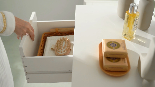 Amazon.com: Yaheetech Large Bathroom Floor Cabinet with 4 Dawers