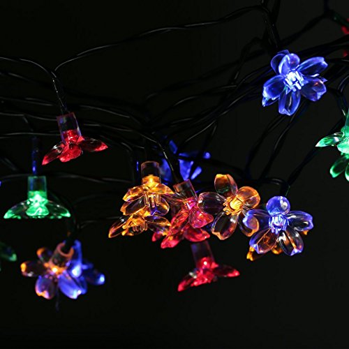 Preisvergleich Produktbild LUCKYKS Solar Lichterkette Außen mit LED Kugel 6M 50 LED Solarbetrieben Wasserdicht Weihnachtsdekoration mit Lichtsensor für Neujahr, Hochzeit, Party, Weihnachtsbaum, Garten (50 LED-Blume, bunt)