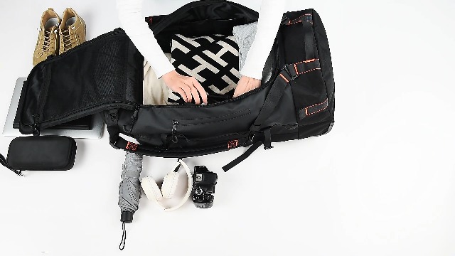 Amazon.com: Rolling Duffle Bag with Wheels,86L 30”Carry on Luggage